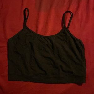 black cropped tank top